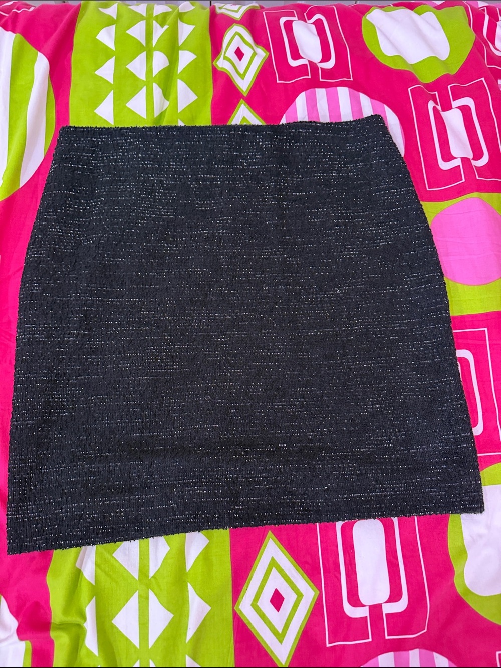 le chateau Black Metallic Thread Mini Skirt